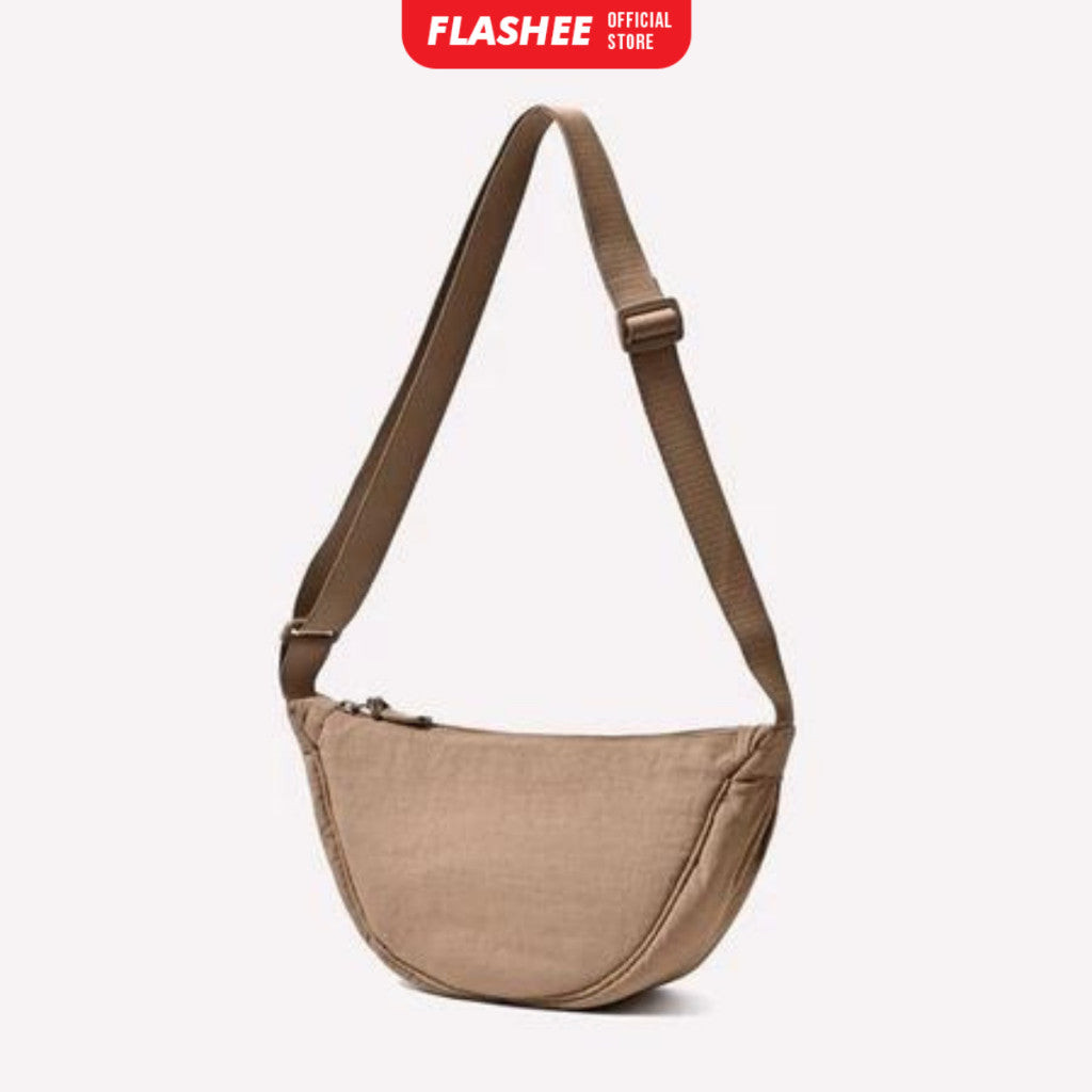 Flashee Tas Selempang Bahu Berbahan Nilon Sling Bag Setengah Bulan Uniseks