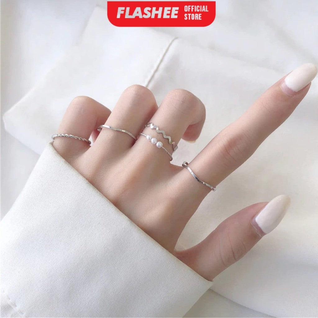 Flashee Set 5 pcs Cincin Titanium Wanita Fashion Cincin Berlian Gelombang Spiral Anti Karat